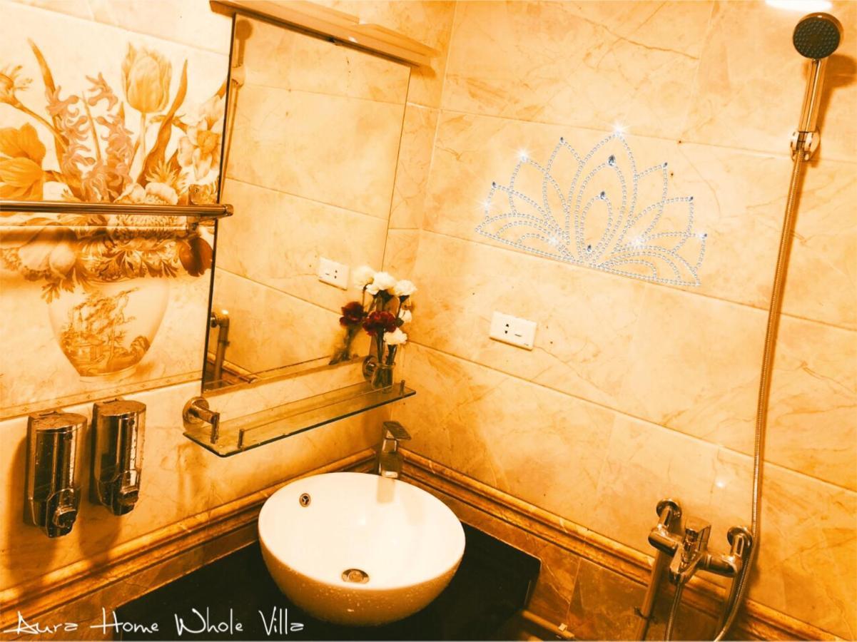Aura Home Whole French House Hanoi Buitenkant foto